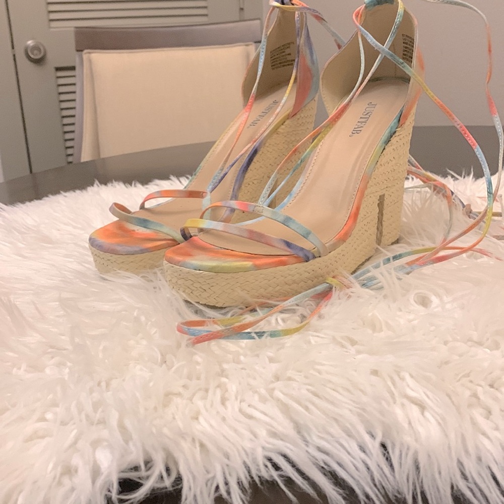 Size 11 Womens rainbow strappy Sandler never worn